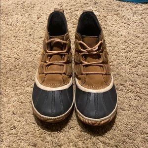 Lightly used Sorel winter boots!